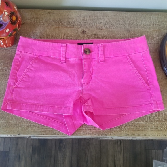 American Eagle Outfitters Pants - Hot Pink American Eagle Short